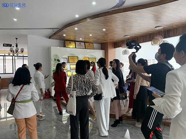 客戶團隊參觀歐泉工廠-歐泉生化 客戶團隊參觀歐泉工廠-歐泉生化
